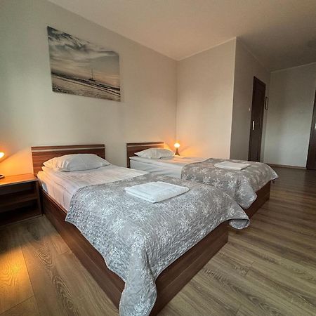 M&A Guest Rooms Lomza Exterior foto