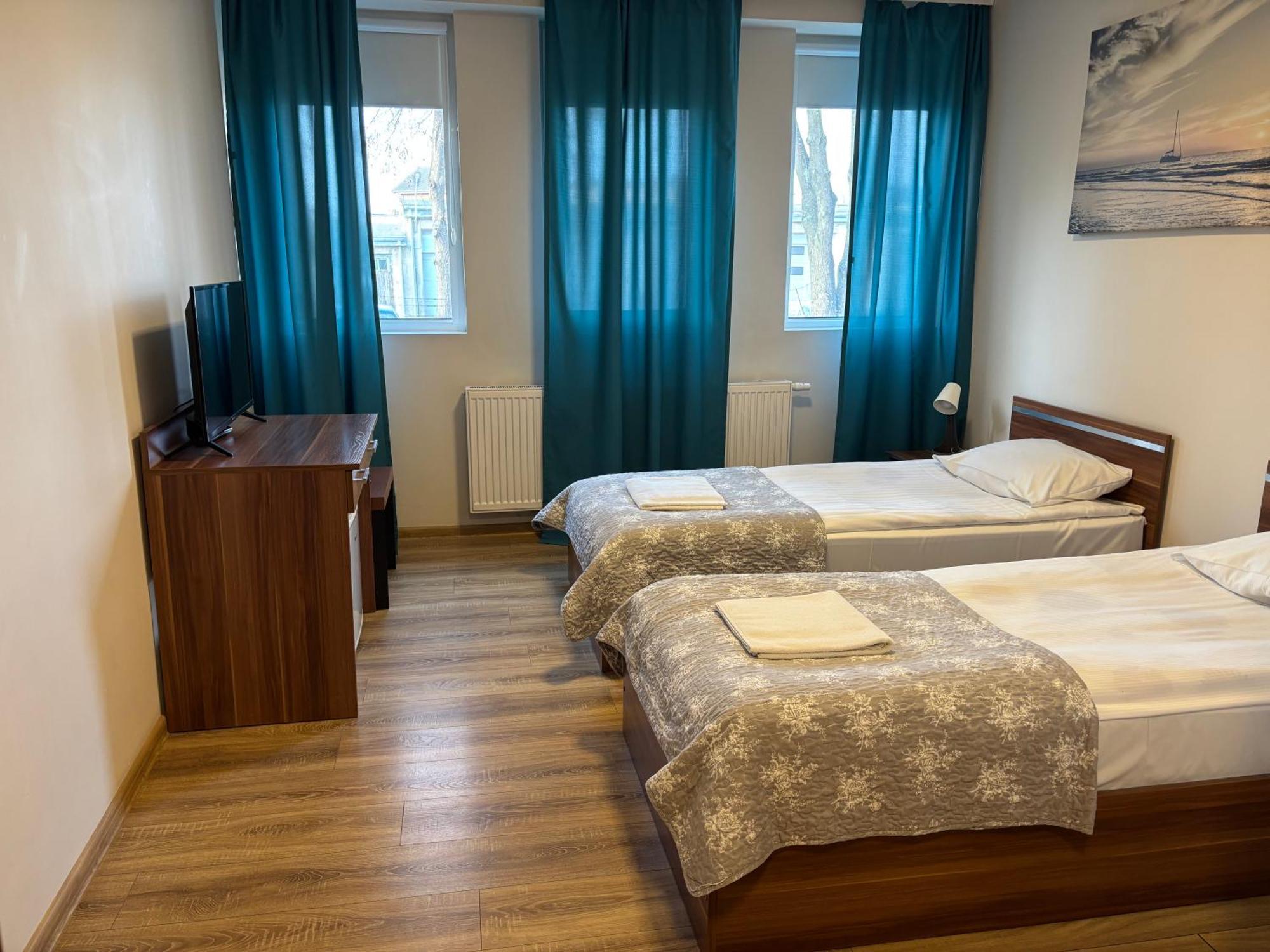 M&A Guest Rooms Lomza Exterior foto